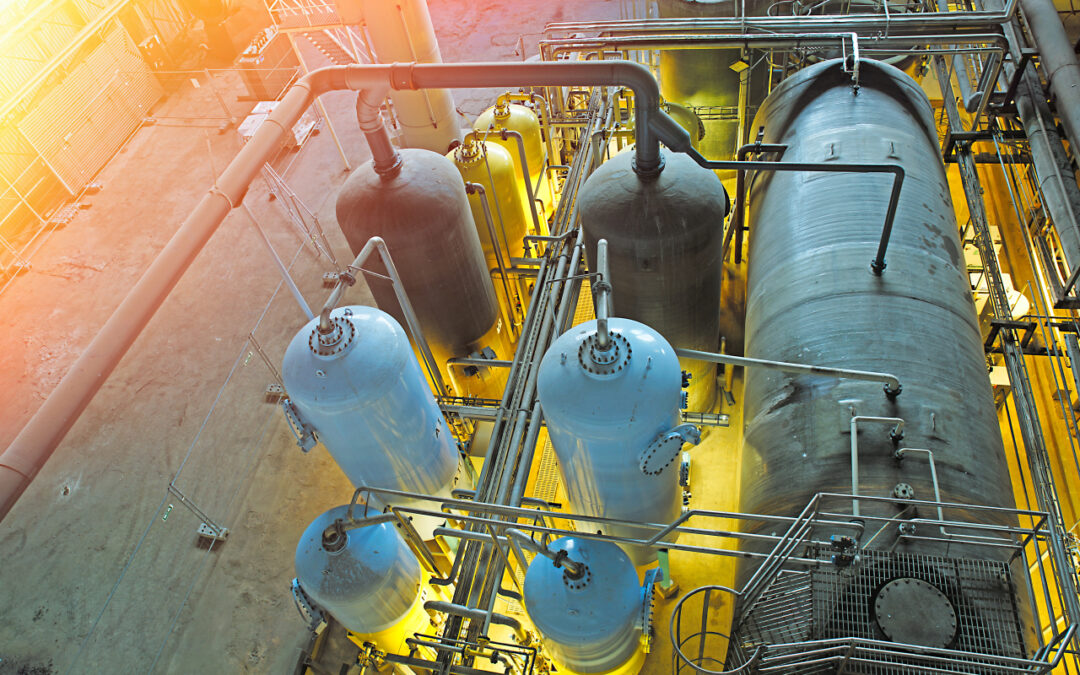 Ciepło technologiczne w nowoczesnym przemyśle: dlaczego firmy coraz częściej wybierają gaz płynny zamiast węgla i oleju opałowego?