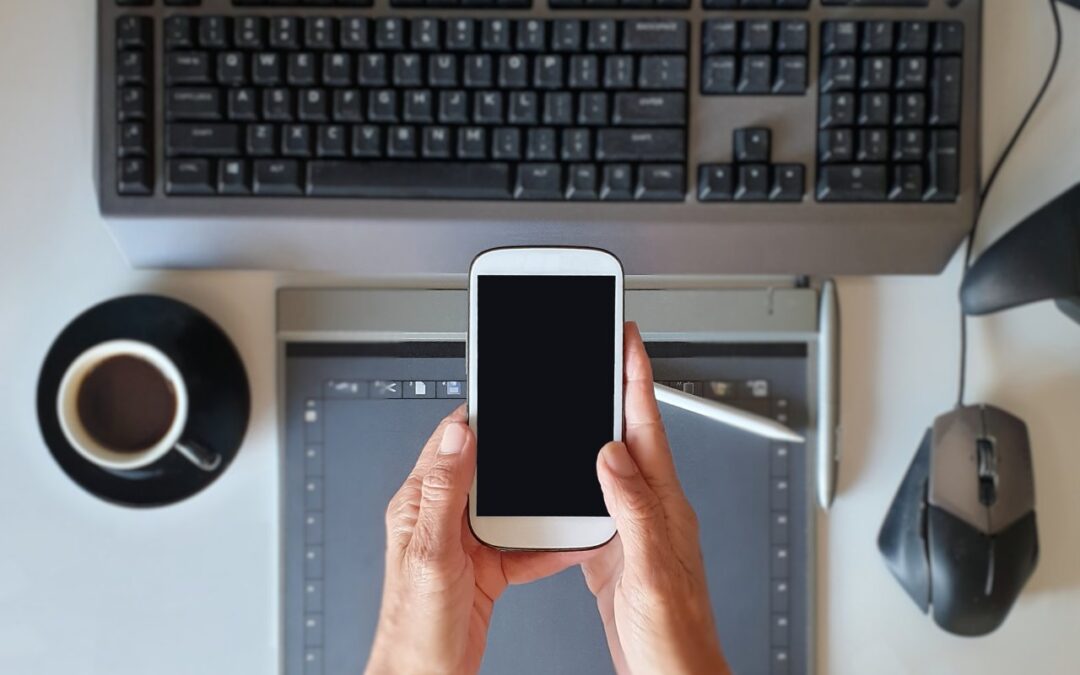 Jak wybrać smartfon do pracy, tworzenia treści i codziennej produktywności?
